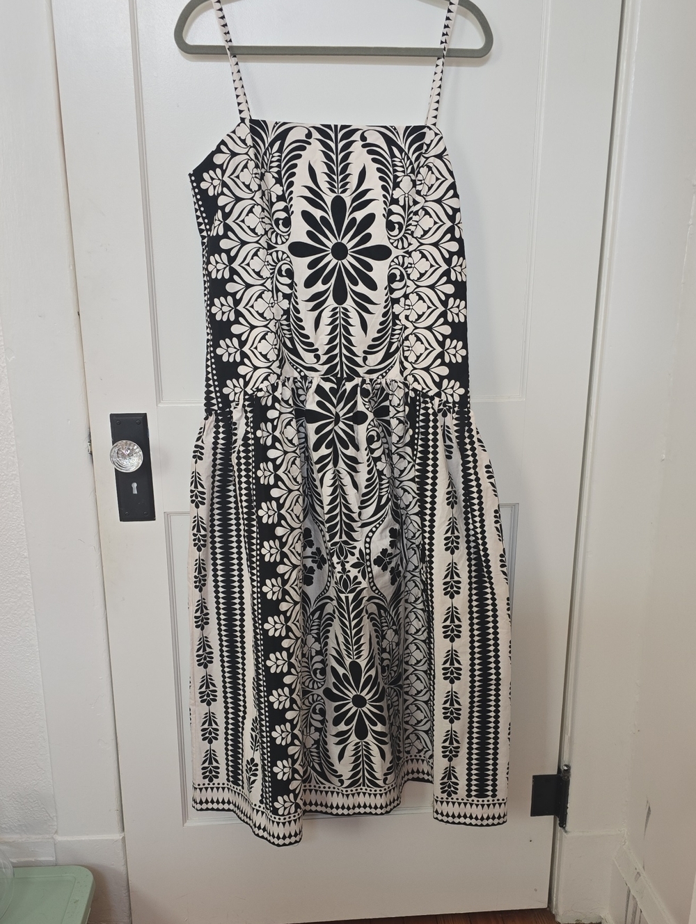 Black & White Printed Spaghetti-Strap Midi Dress